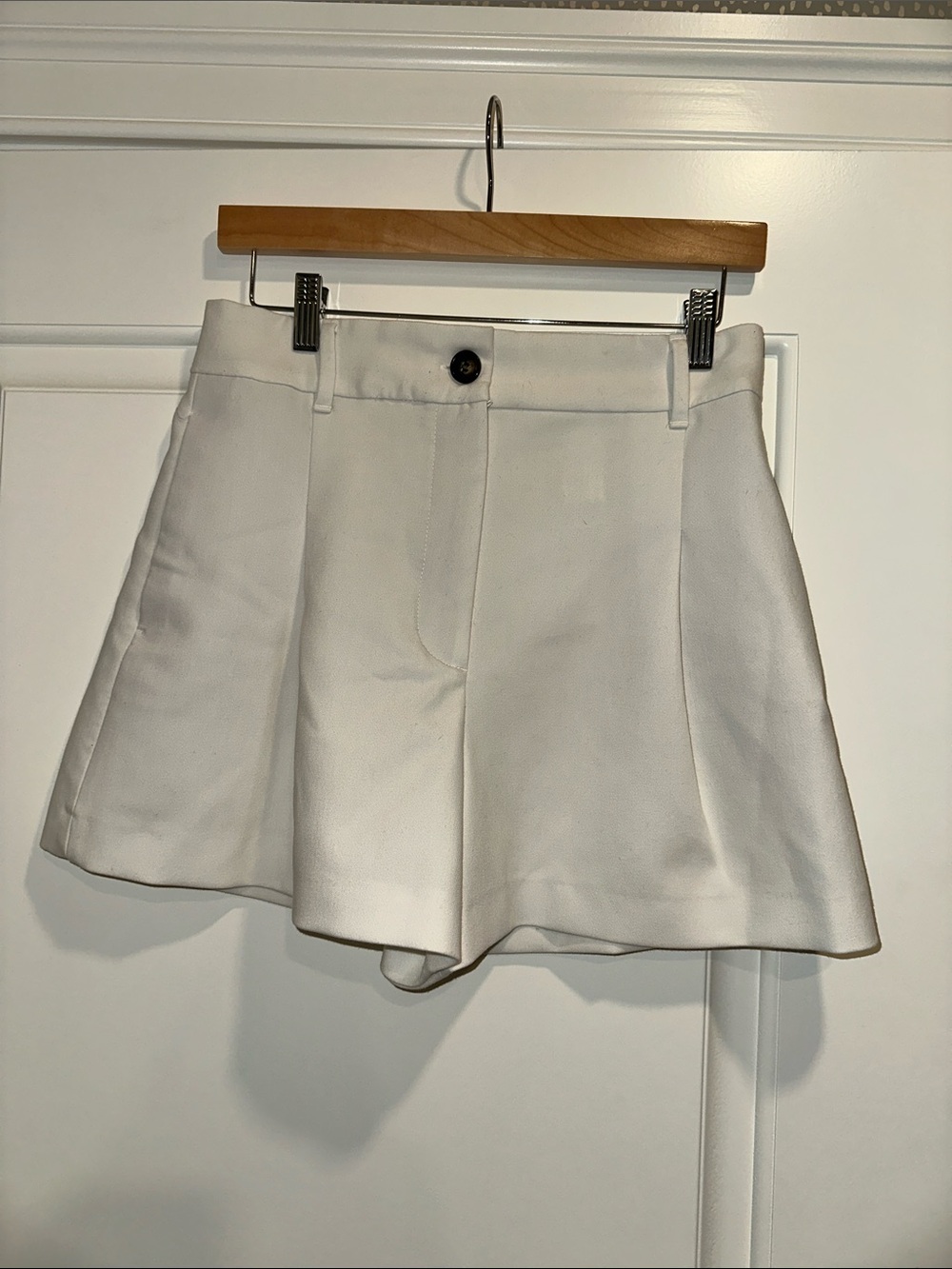 Zara White High-Waist Tailored Shorts